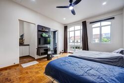 Flora Road (D17), Terrace #553421351